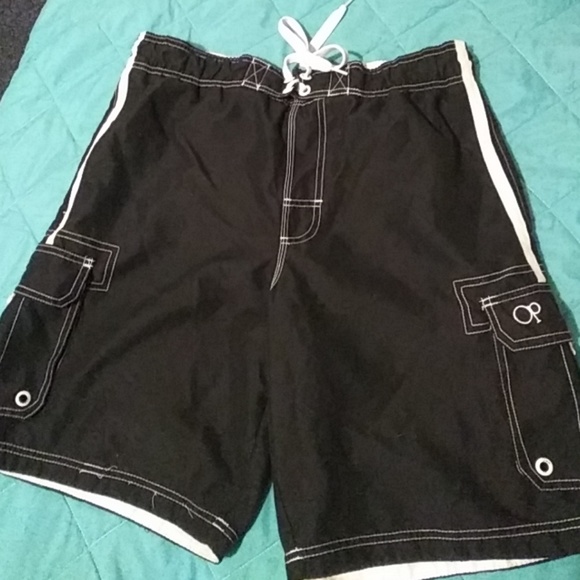 💜5/$25💜 OP board shorts size med - Picture 1 of 3